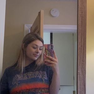 Meet your Posher, Julia